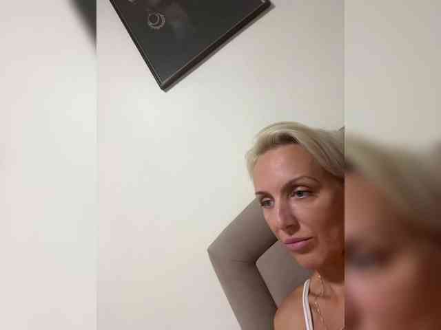 FemdomLedyMaria webcam