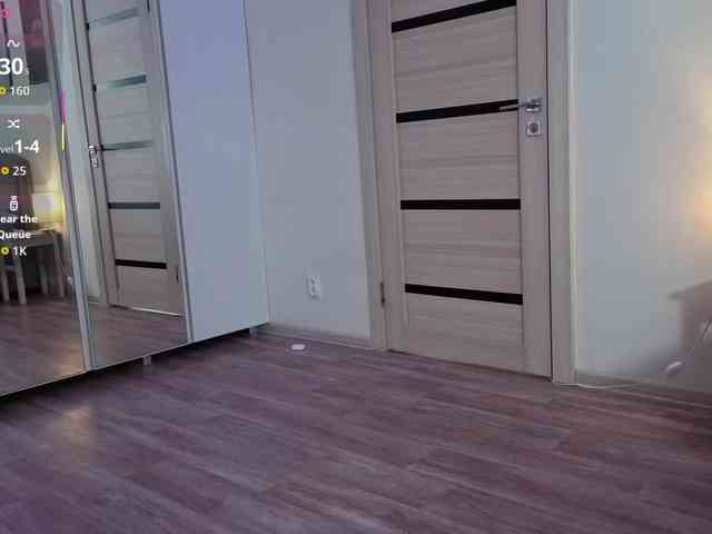 FemdomLadyMaria webcam