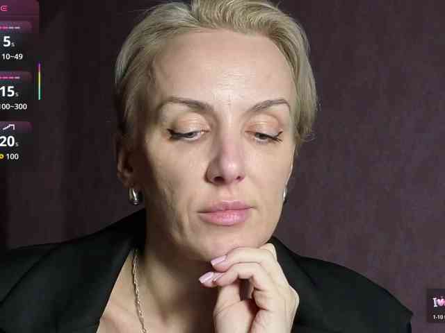 FemdomLadyMaria webcam