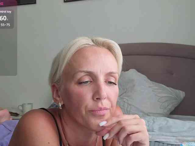 FemdomLedyMaria webcam