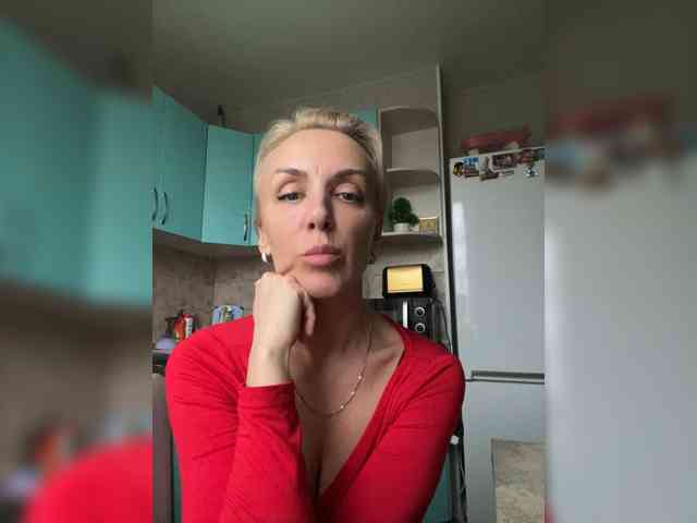 FemdomLadyMaria webcam