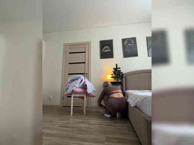 FemdomLadyMaria webcam