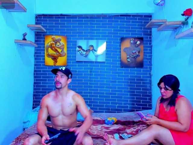 Alessandro27yleonora's BongaCams show and profile