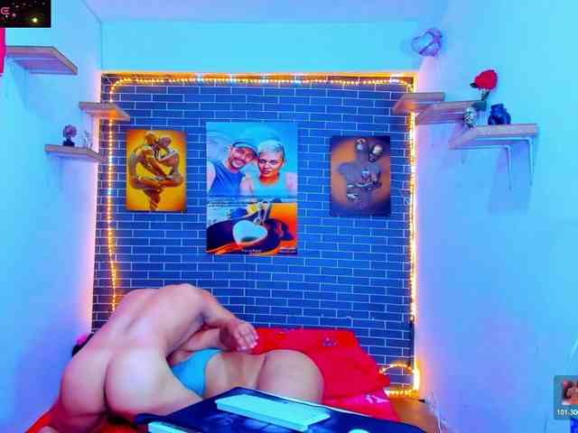 Alessandro27yleonora webcam