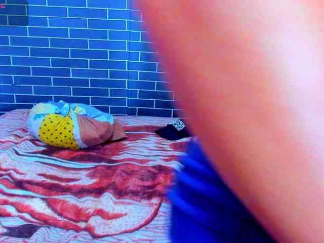 Alessandro27yleonora webcam