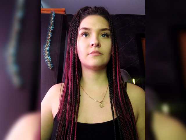 SquirtALINA22's BongaCams show and profile