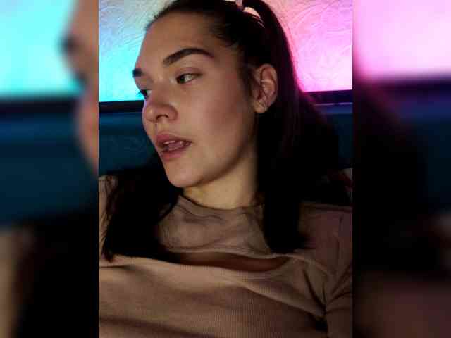 SquirtALINA22 webcam