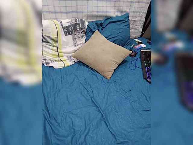 SquirtALINA22 webcam