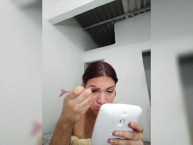  AnthonellaMarquez chat room