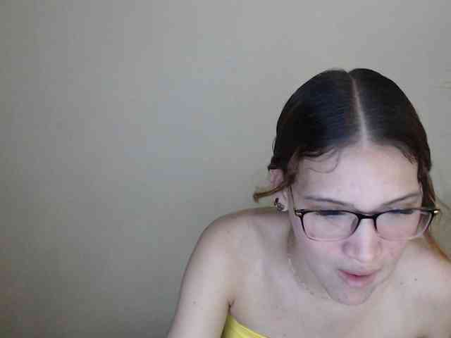 AmbarAnthonellaMarquez webcam