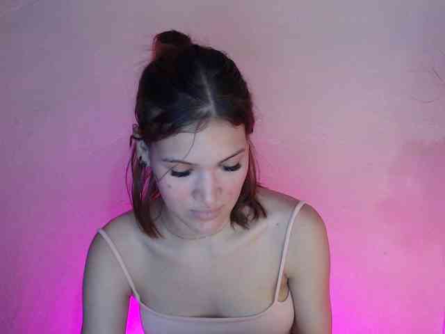AmbarAnthonellaMarquez webcam