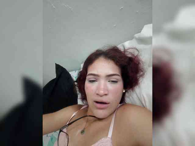 AmbarAnthonellaMarquez webcam