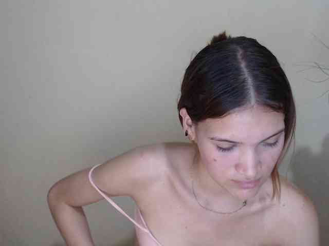 AmbarAnthonellaMarquez webcam