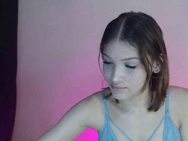 AmbarAnthonellaMarquez webcam