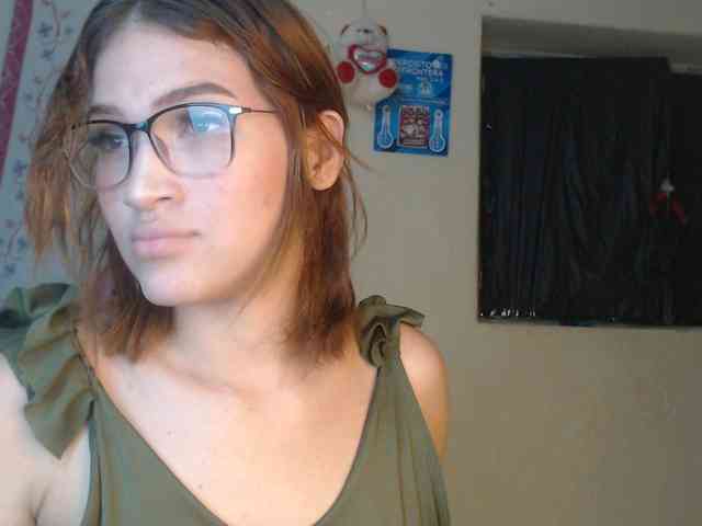 AnthonellaMarquez webcam