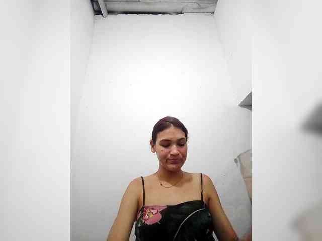 AmbarAnthonellaMarquez webcam