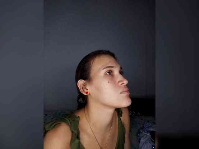 AmbarAnthonellaMarquez webcam