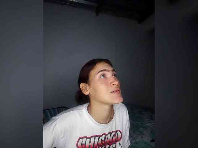 AmbarAnthonellaMarquez webcam