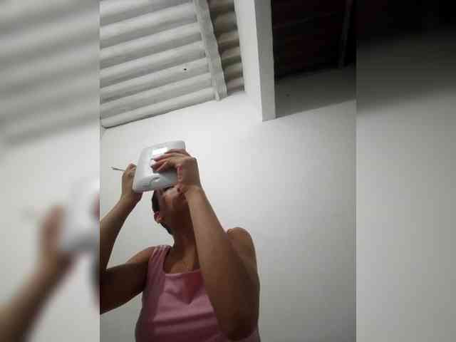AmbarAnthonellaMarquez webcam