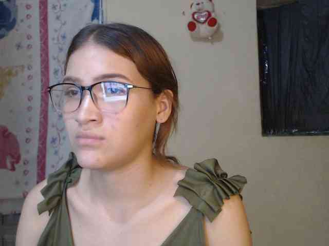AnthonellaMarquez webcam