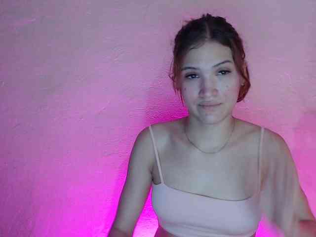 AmbarAnthonellaMarquez webcam