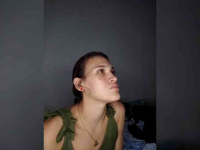 AmbarAnthonellaMarquez webcam