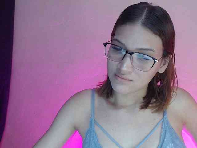 AmbarAnthonellaMarquez webcam