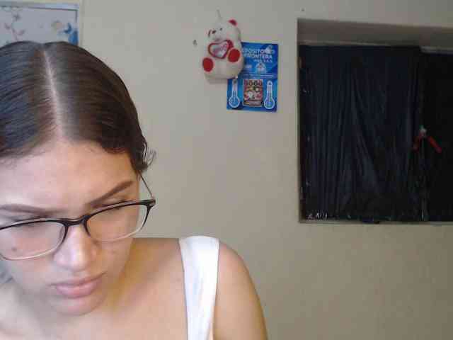 AnthonellaMarquez webcam