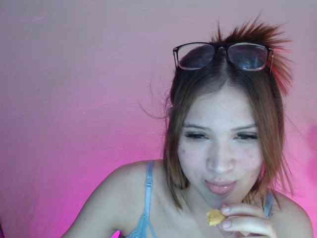 AmbarAnthonellaMarquez webcam