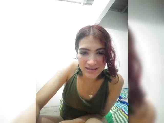 AmbarAnthonellaMarquez webcam