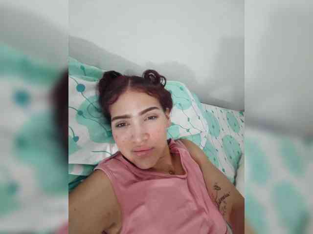 AmbarAnthonellaMarquez webcam