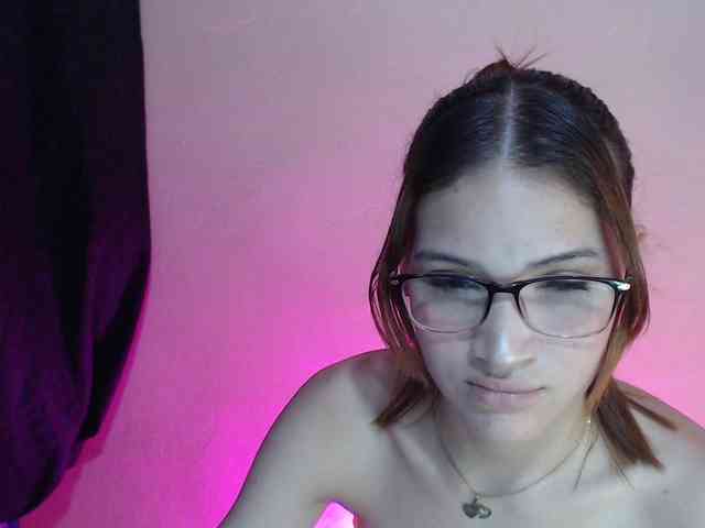 AmbarAnthonellaMarquez webcam