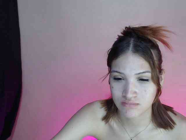 AmbarAnthonellaMarquez webcam