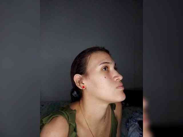 AmbarAnthonellaMarquez webcam