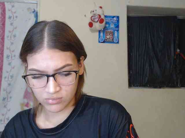AnthonellaMarquez webcam