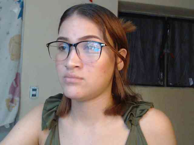 AnthonellaMarquez webcam
