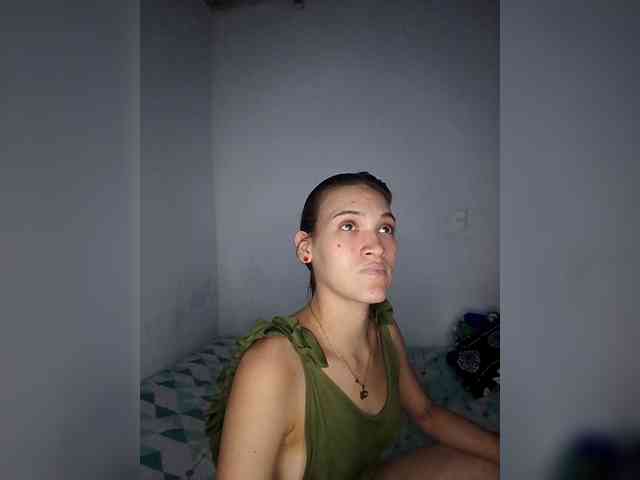 AmbarAnthonellaMarquez webcam