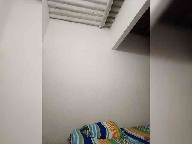 AmbarAnthonellaMarquez webcam