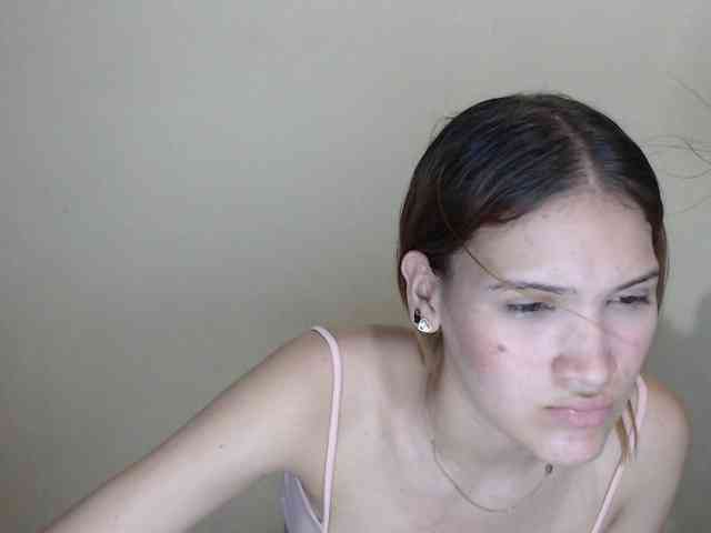 AmbarAnthonellaMarquez webcam