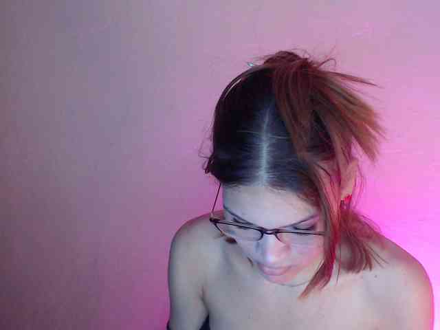 AmbarAnthonellaMarquez webcam