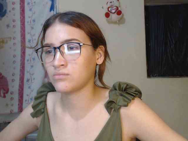 AnthonellaMarquez webcam