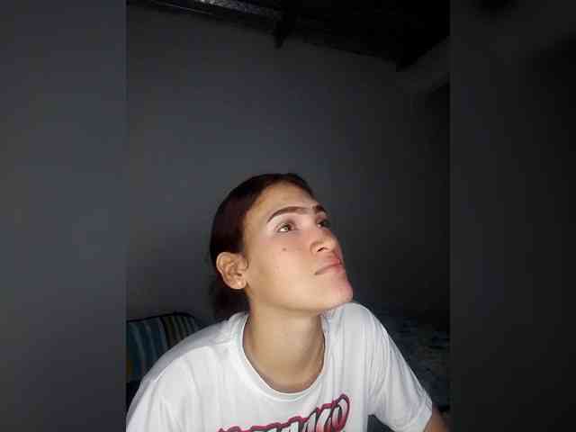 AmbarAnthonellaMarquez webcam