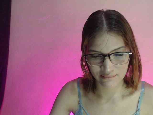 AmbarAnthonellaMarquez webcam