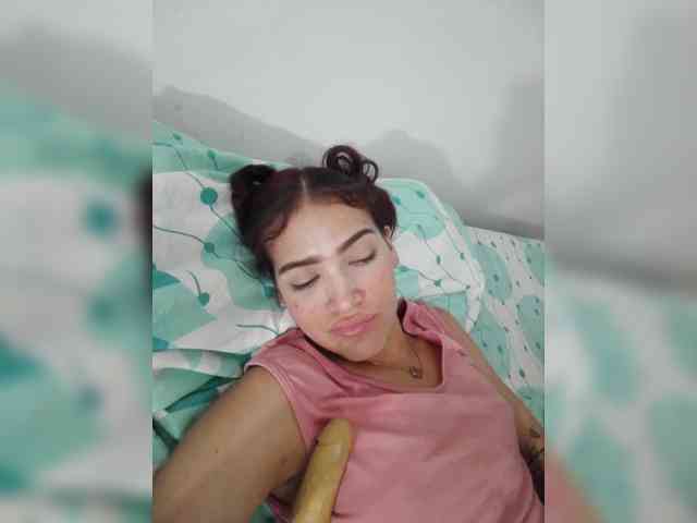 AmbarAnthonellaMarquez webcam