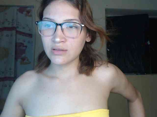 AnthonellaMarquez webcam