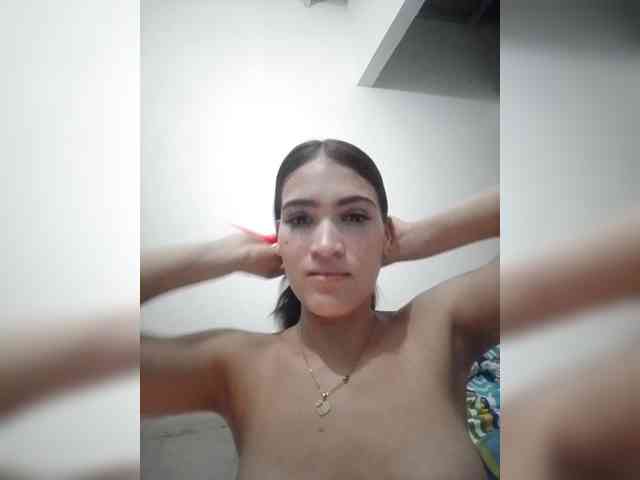 AmbarAnthonellaMarquez webcam
