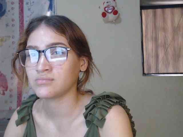 AnthonellaMarquez webcam