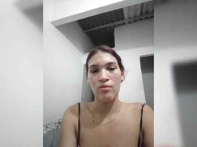 AmbarAnthonellaMarquez webcam