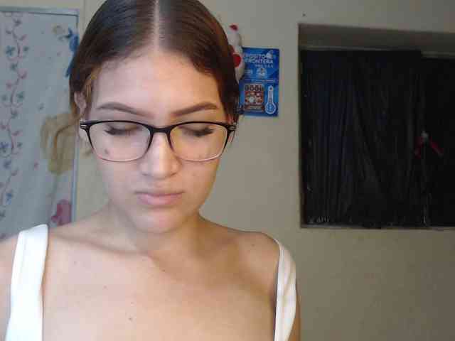 AnthonellaMarquez webcam