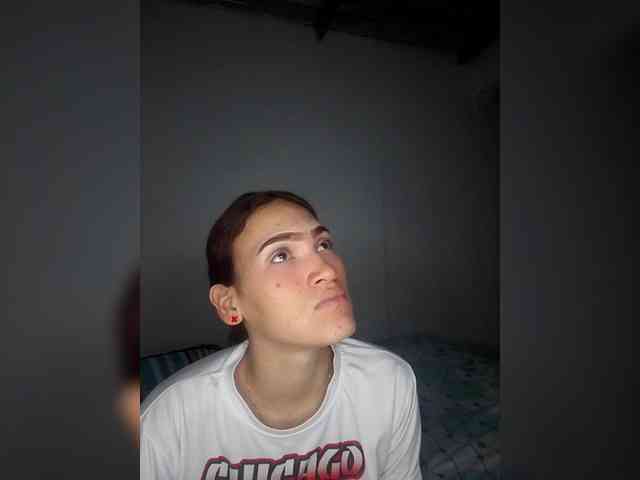 AmbarAnthonellaMarquez webcam